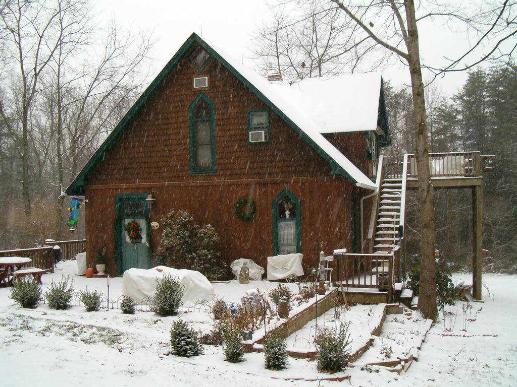 Ebenezer House Bed & Breakfast Burtonsville Kültér fotó