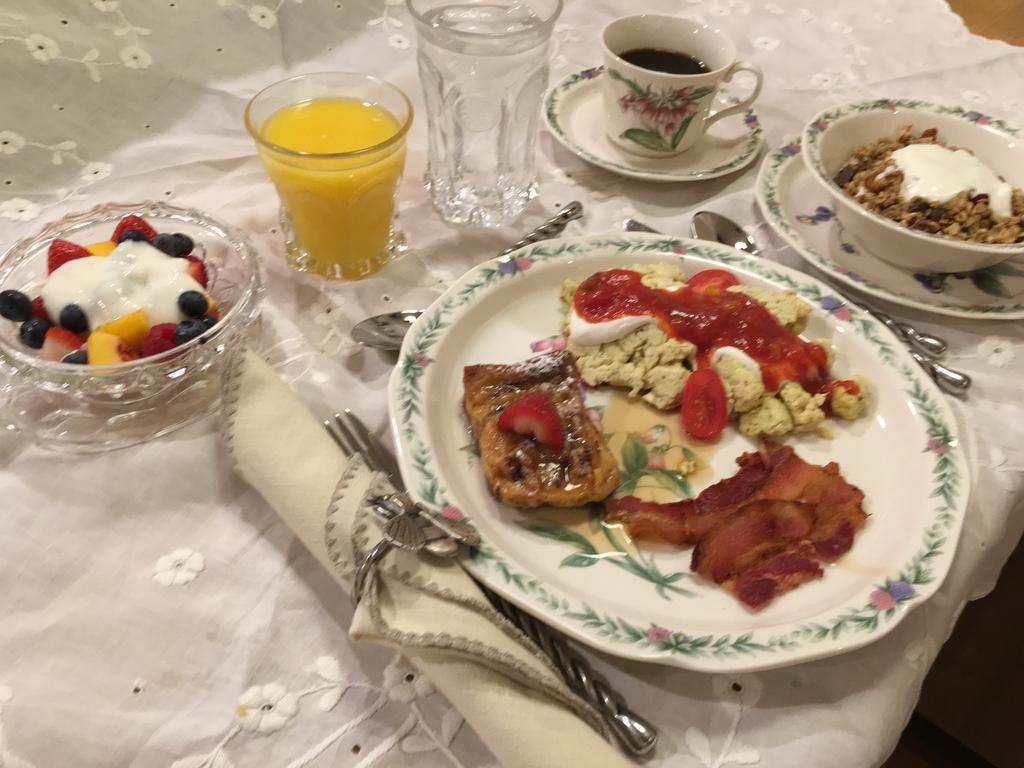 Ebenezer House Bed & Breakfast Burtonsville Kültér fotó