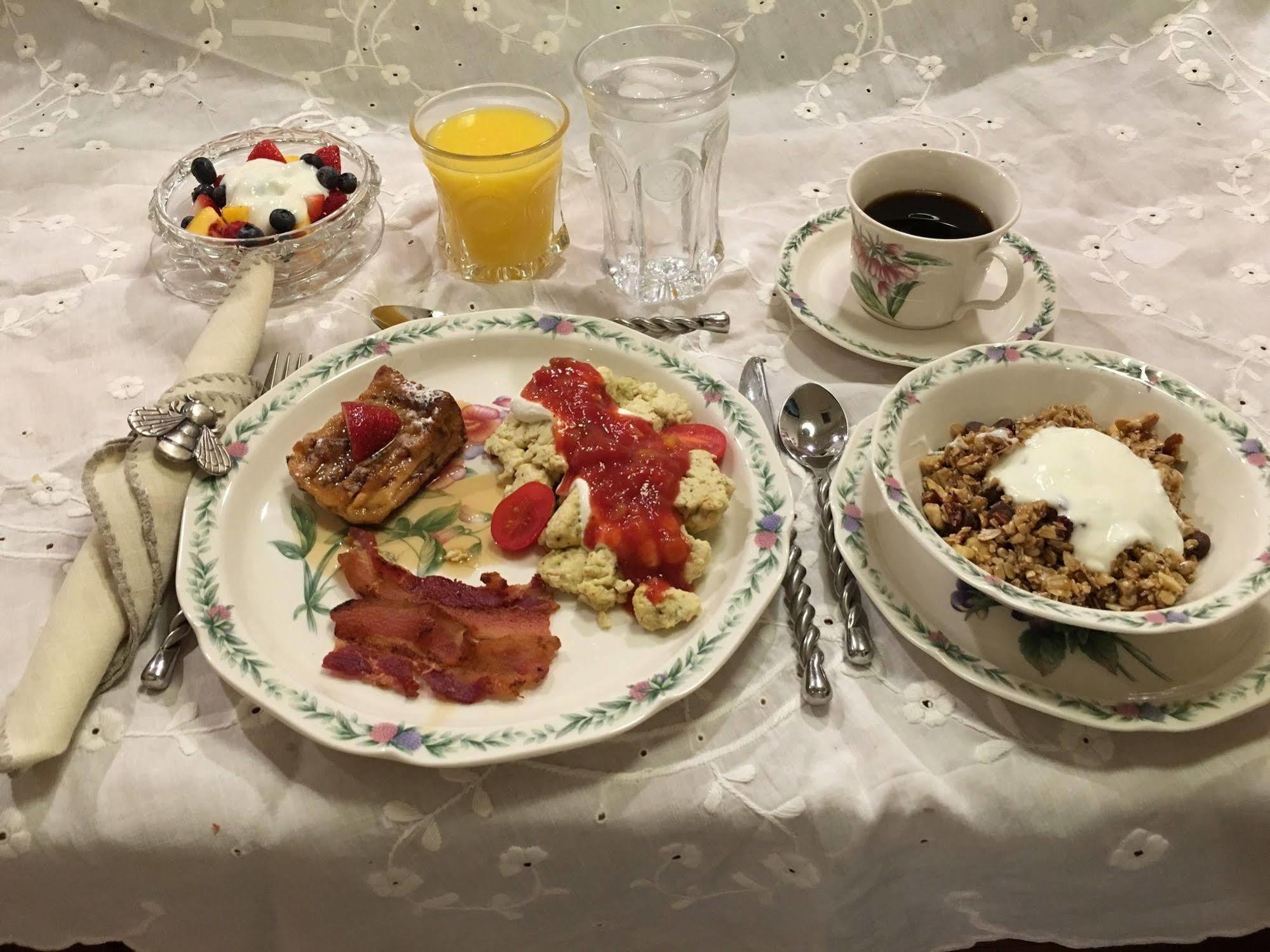 Ebenezer House Bed & Breakfast Burtonsville Kültér fotó